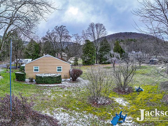 4th image of 100 Ramsey Dr