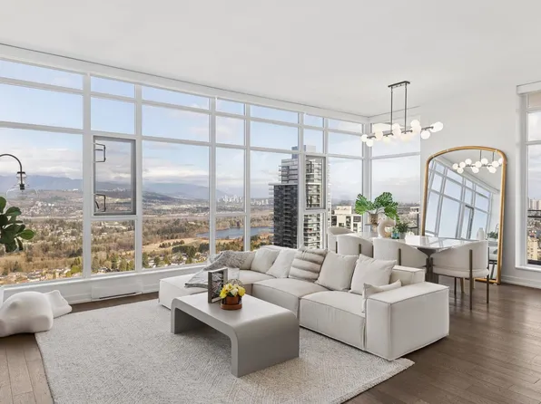 4688 Kingsway Way #3903, Burnaby, BC V5H 0E9