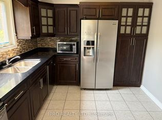 3255 Anderson Cres, Mississauga, ON L5N 2Y4