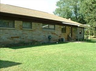 68 N Greenview Rd, Schuylkill Haven, PA 17972