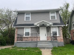 452 Sandhurst Dr, Dayton, OH 45405