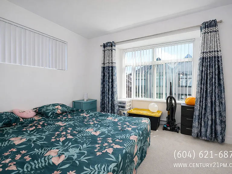 14151 58a Ave #8 — Photo 12