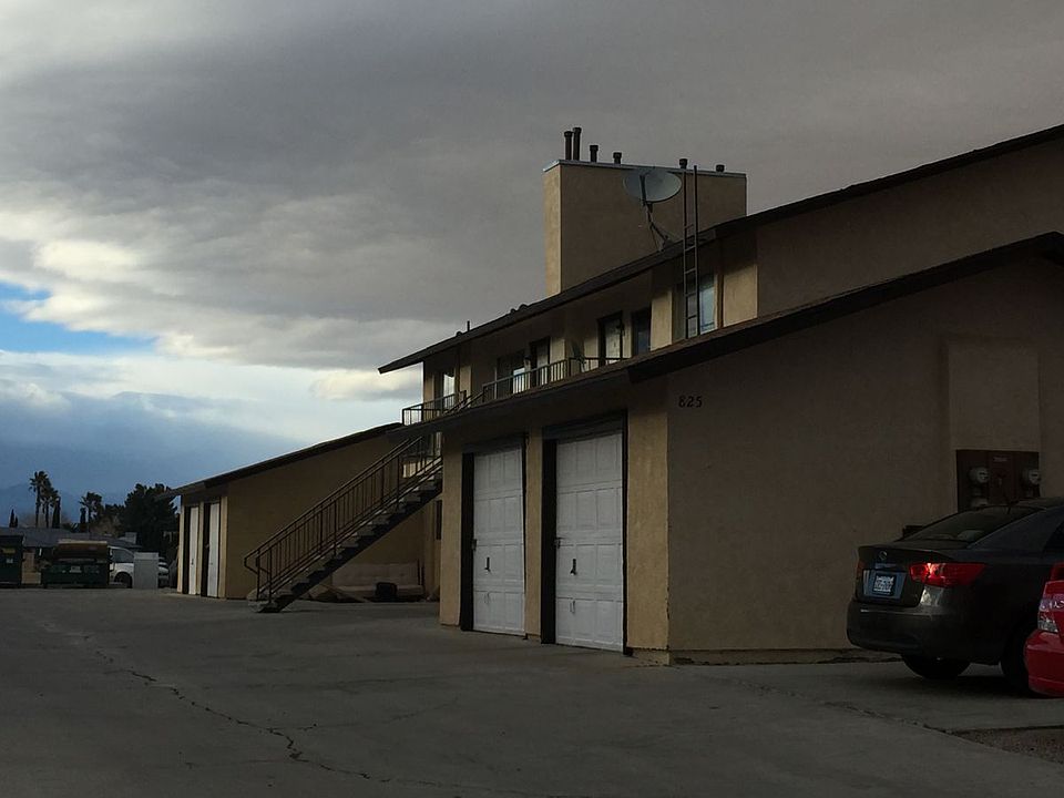 2nd image of 825 Capehart Ct