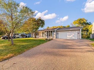 1569 Lancaster Ln, Eagan, MN 55122