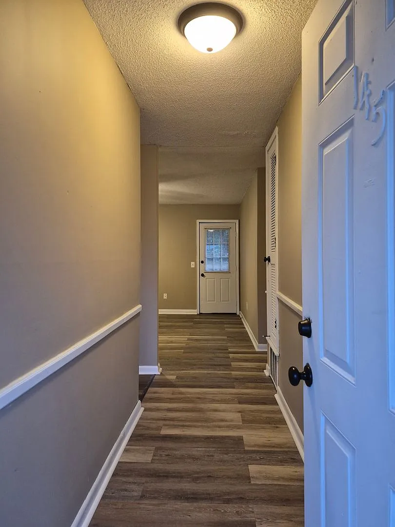 Beautiful 3bd/1.5ba home ready to rent — Photo 2