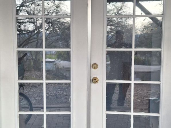 (undisclosed Address)