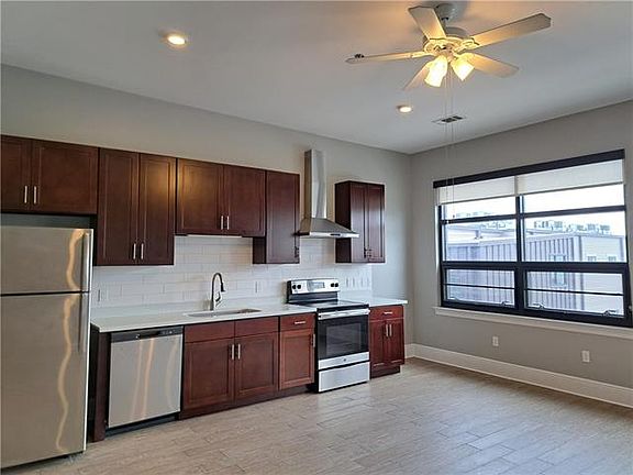 4th image of 4525 Freret St Unit 310