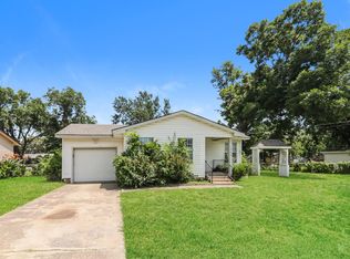1309 Parkmont Dr, Garland, TX 75041