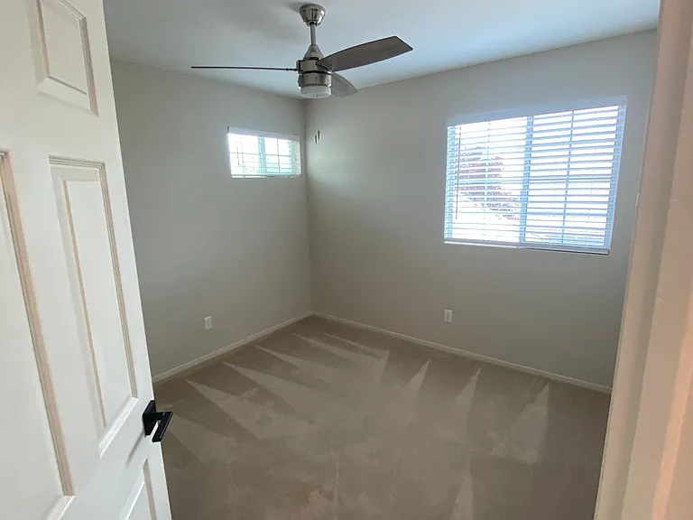 390 Brians Ct — Photo 32