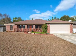 6520 Fall St, Milton, FL 32570