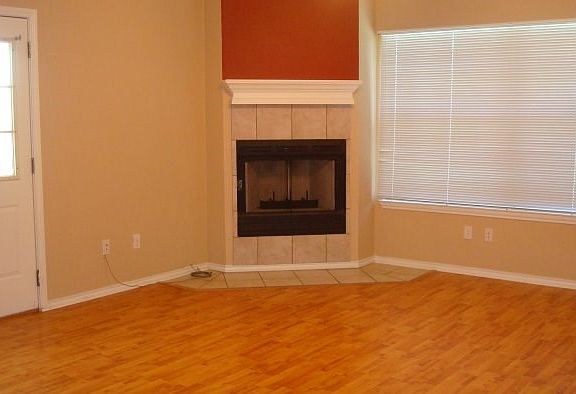 2nd image of 1714 Cordell Dr