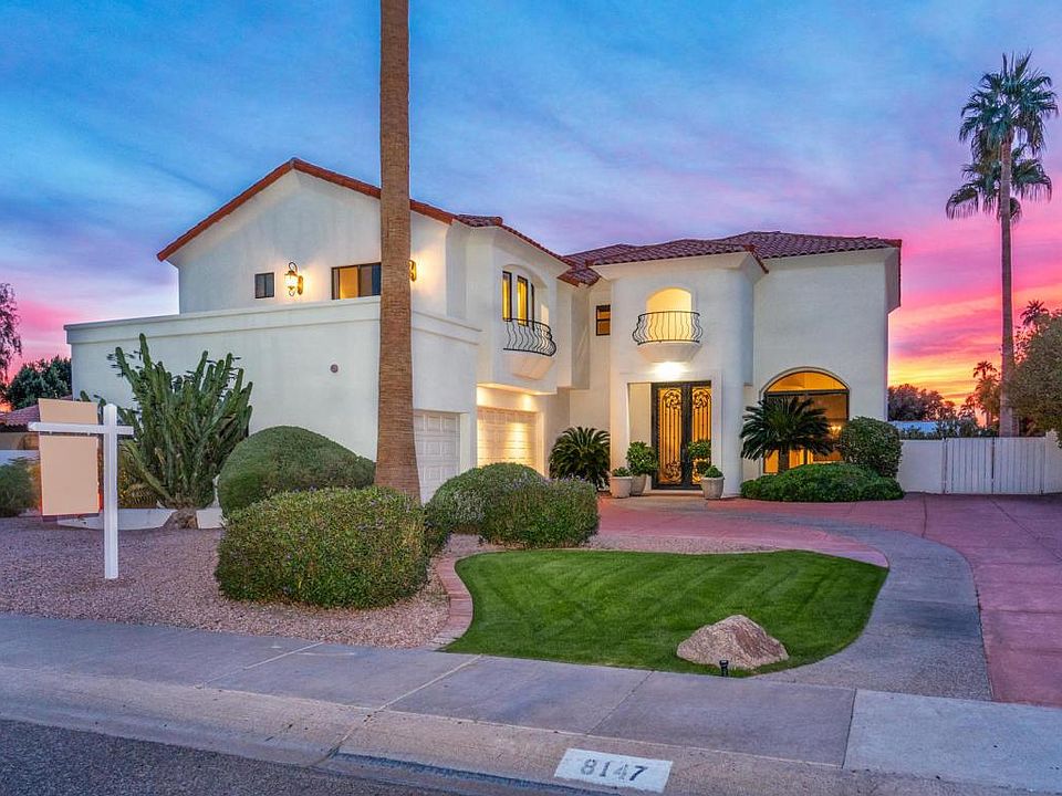 1st image of 8147 E Del Barquero Dr