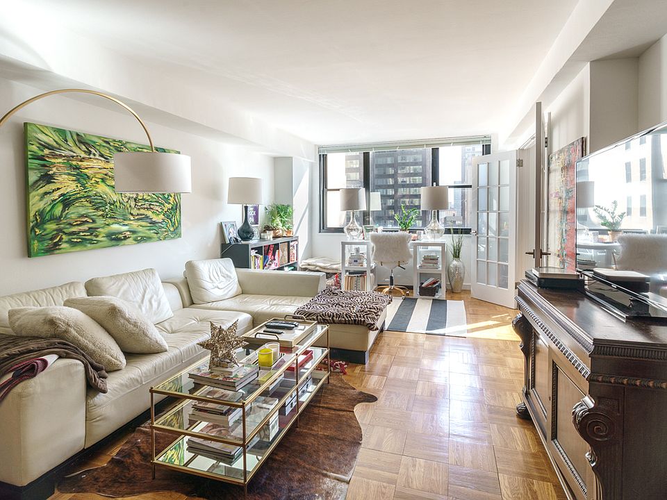 1st image of 330 W 58th St APT 8F