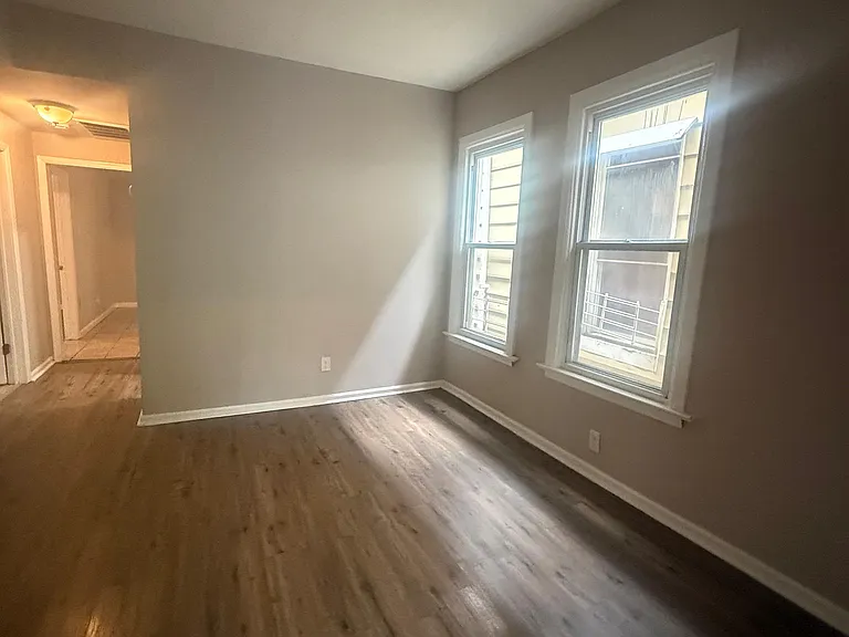 62 S 13th St #2F — Photo 3