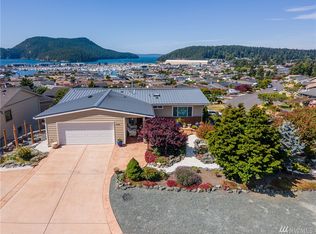 1806 Bradley Dr, Anacortes, WA 98221
