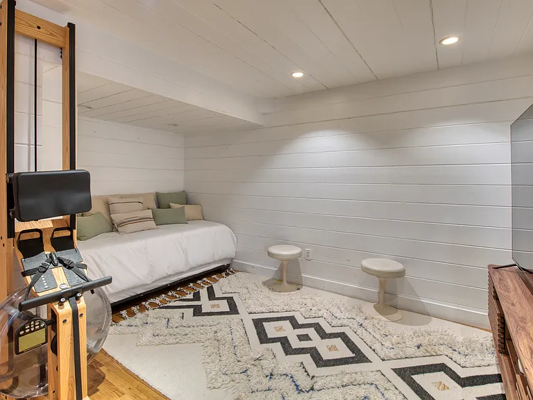 11 Woodhollow Dr — Photo 15