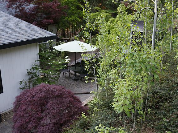 3rd image of 5800 Pennyroyal Dr