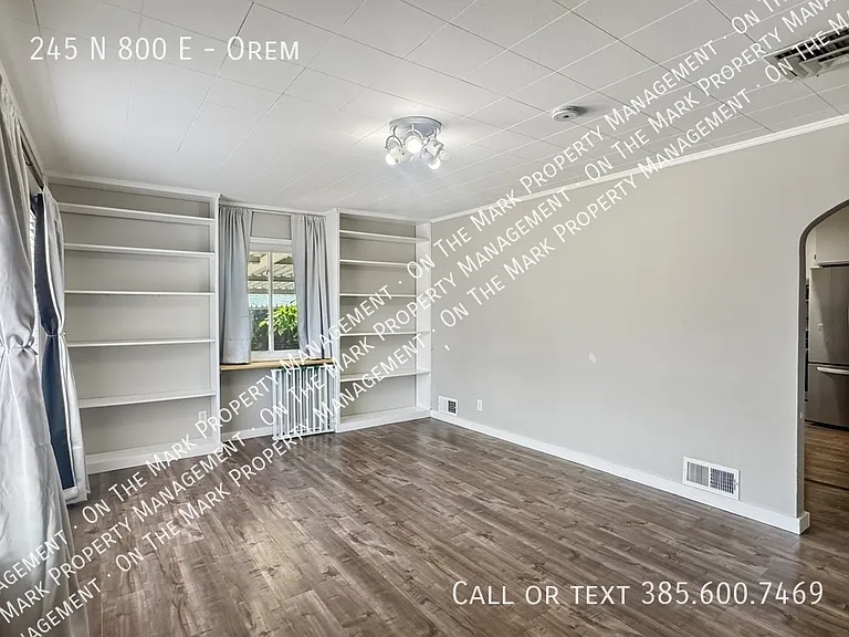 245 N 800 E #OREM — Photo 3
