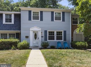 1710 Waldorf Ct, Crofton, MD 21114