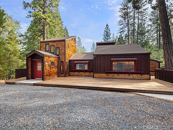 3rd image of 25833 Lyons Dam Rd