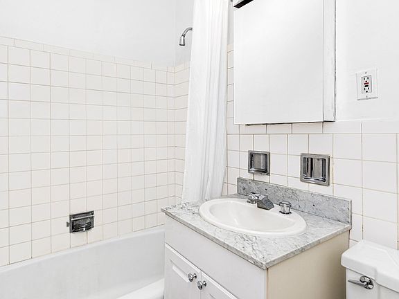 5th image of 185 W End Ave APT 10J