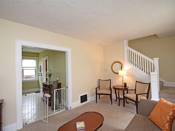 4th image of 2724 Silverleaf Ave
