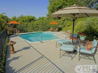 4960 Topeka Dr, Tarzana, CA 91356