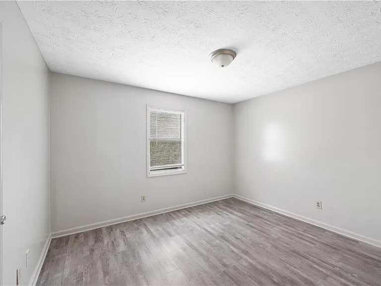 1007 New Lacy St #8 — Photo 10