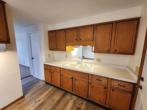 5th image of 1009 34th Ave #1015