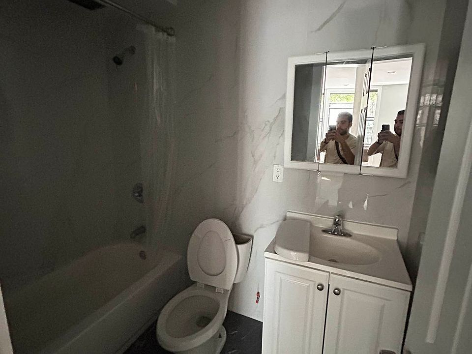 1st image of 324 E 8th St #4D