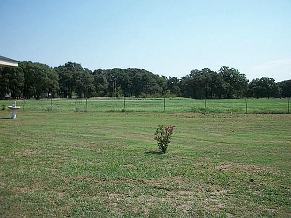 3rd image of 5615 County Road 3521