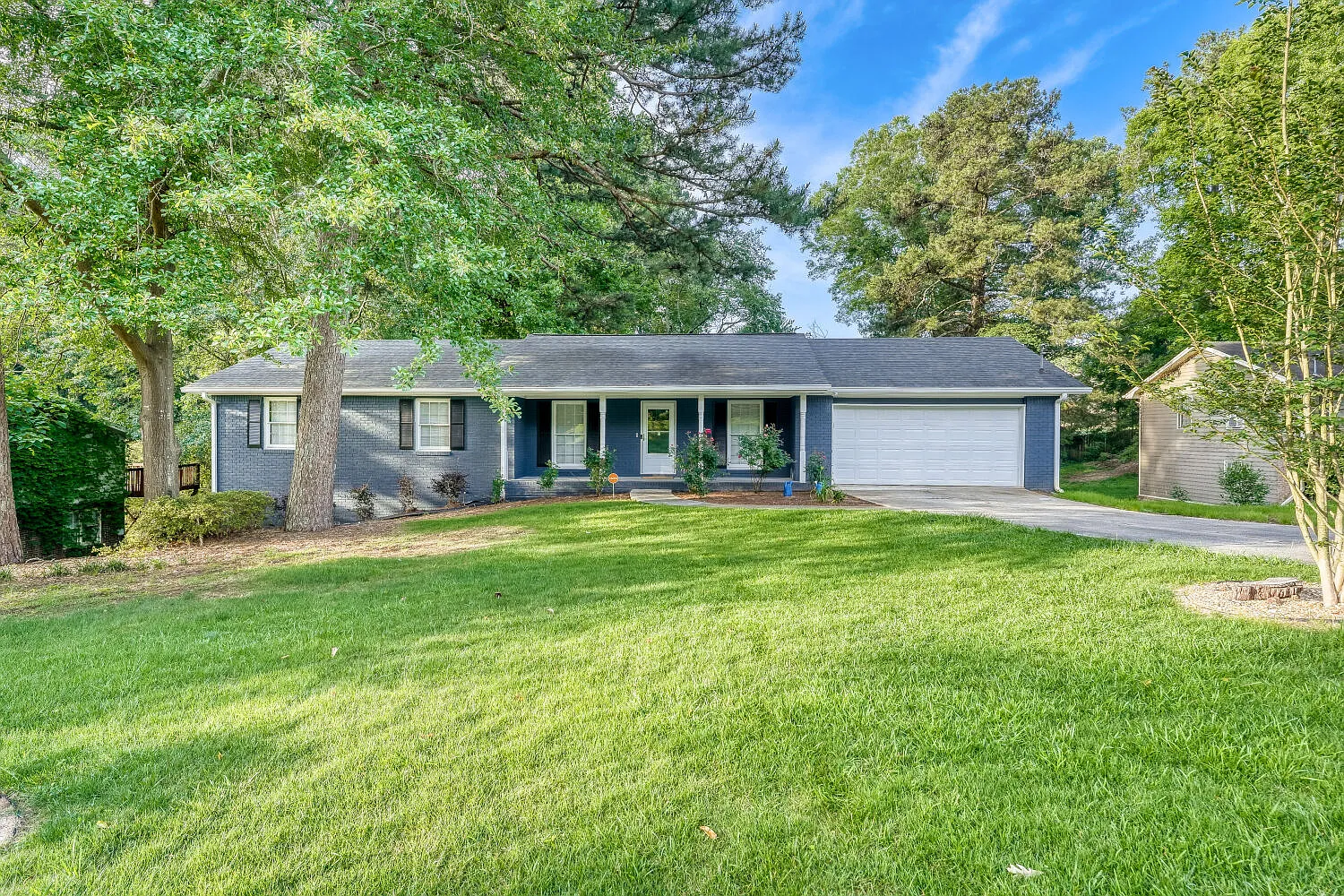 4 bed, 1700 sqft, $4,500 — Photo 1