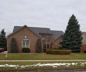 53698 Poinsettia Dr, Macomb, MI, 48042