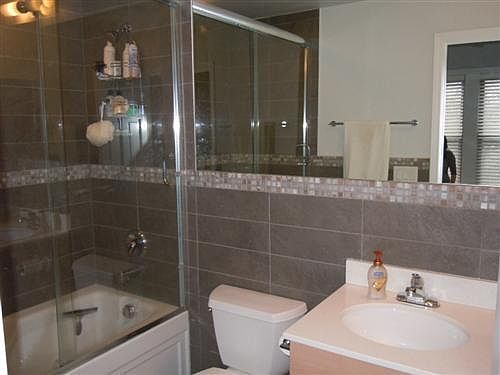 3rd image of 3335 W Schubert Ave #3F