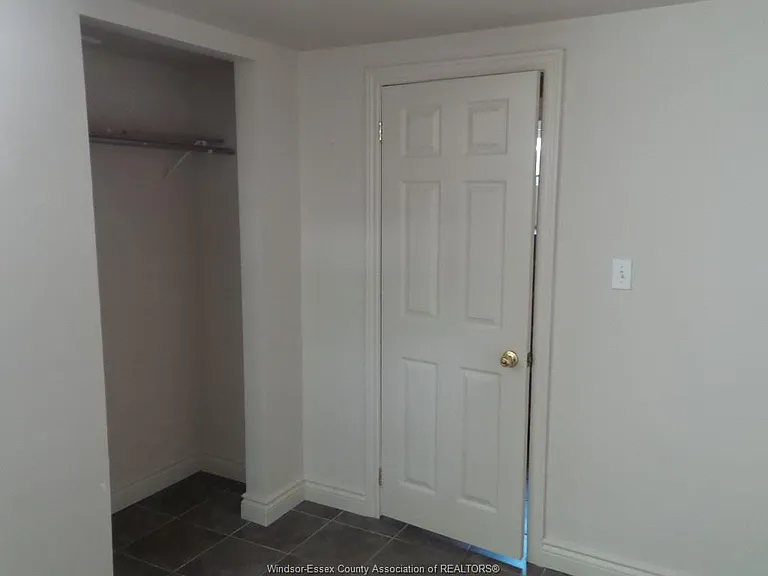 2163 College Ave — Photo 16