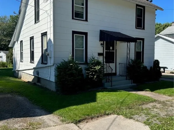 195 Glenwood Ave, Medina, NY 14103