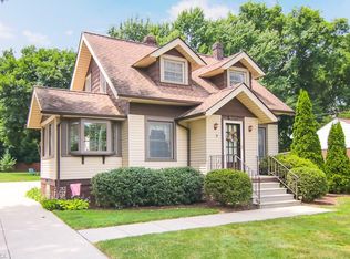 5422 Kennedy Ridge Rd, North Olmsted, OH 44070