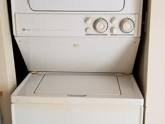 3rd image of 3224 W Milton Ave