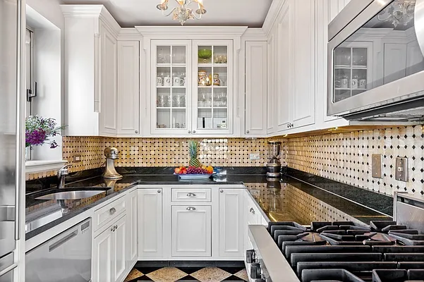 Rented by Corcoran | media 6