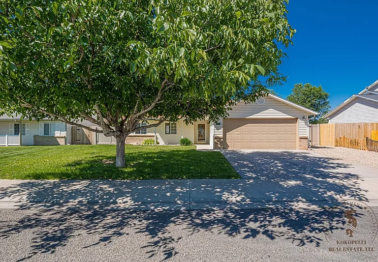 2983 Summerbrook Dr — Photo 2