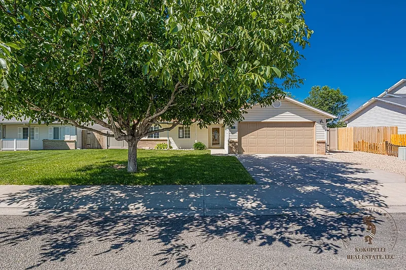 Building Photo - 2983 Summerbrook Dr