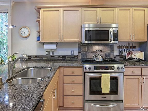 2nd image of 4105 248th Ct SE #53