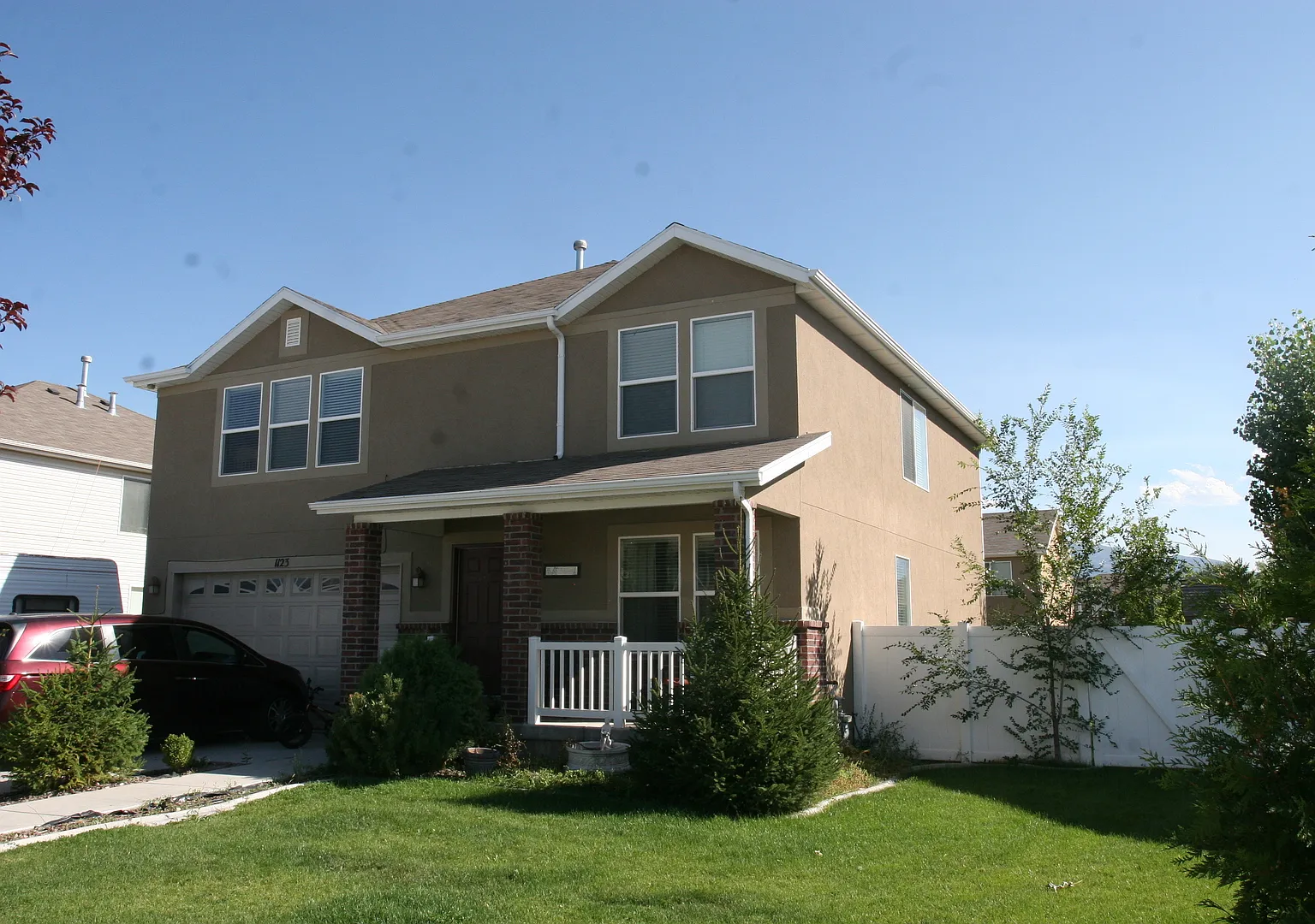 Huge 3 bed 2.5 bath single home in Spanish Fork — Photo 1
