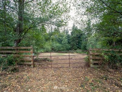 1958 E Garrison Rd, Camano Island, WA, 98282