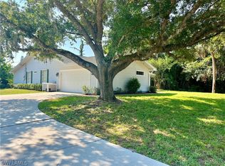 214 Lincoln Ave, Lehigh Acres, FL 33936