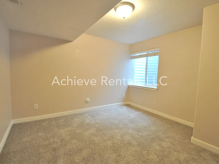 1035 N 130 W #100 — Photo 22