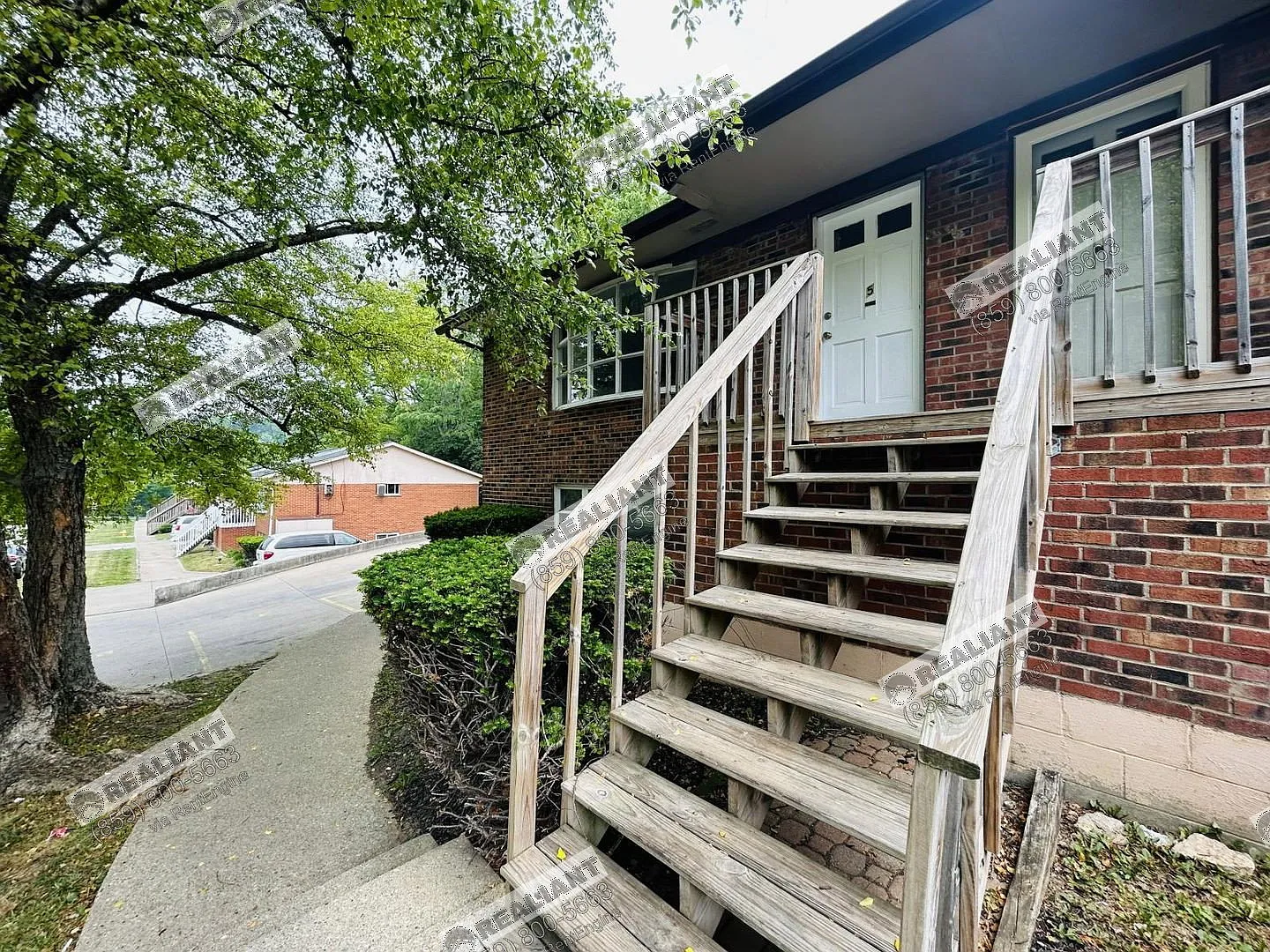 1 bed, 1.0 bath, $1,095 — Photo 2
