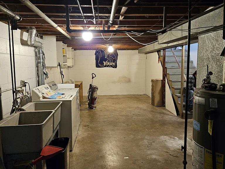 325 Territorial Rd NE — Photo 9