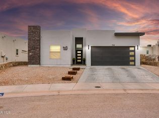 766 Ovington Rd, El Paso, TX 79928
