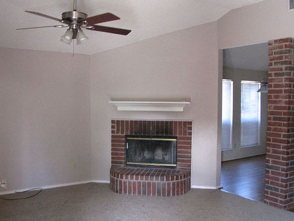 3rd image of 2073 Quarter Horse Ln